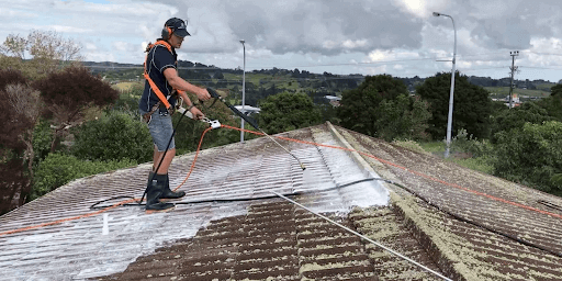 Roof Pressure Cleaning